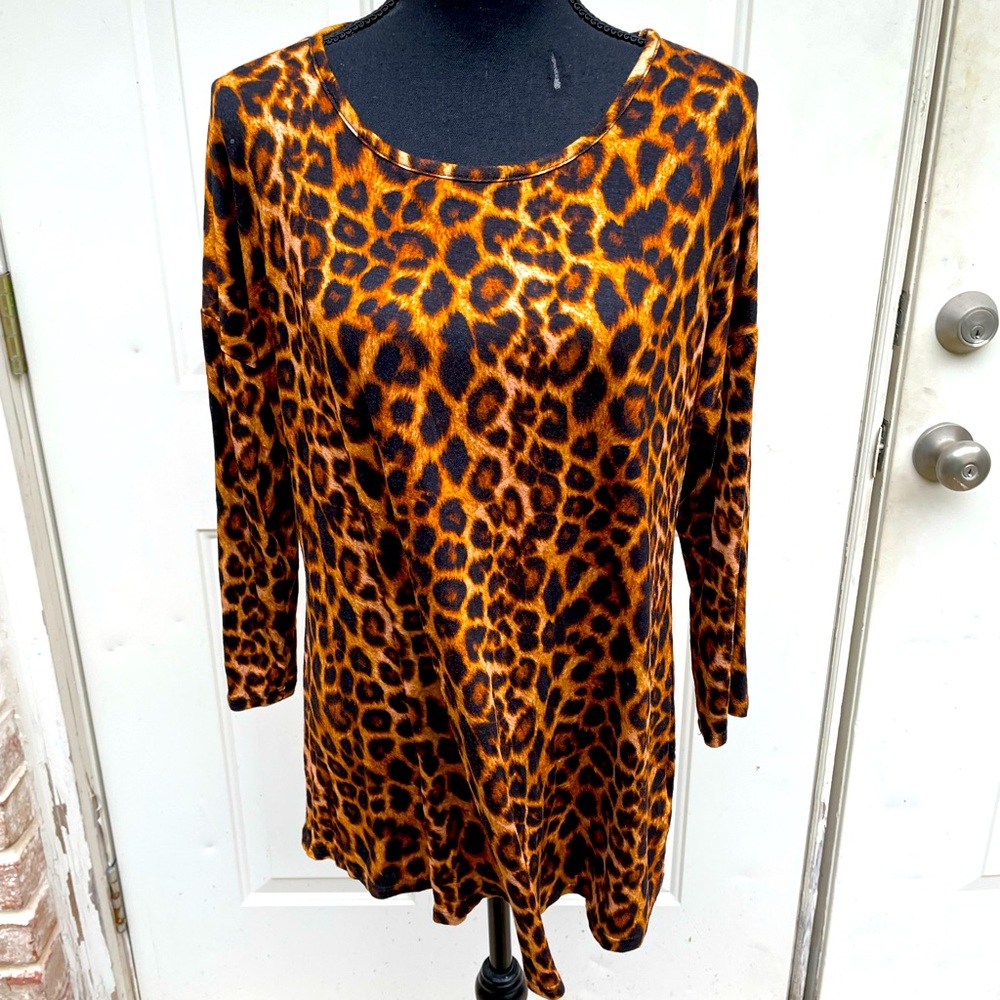 Lucky & Blessed, Leopard, Long Sleeve, Blouse, Size M
